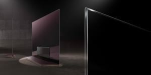 Das superschlanke Design des G6 verbindet das 4K OLED Panel mit einer Glasscheibe