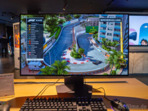 Der LG 32GS95UX-B 4K-OLED-Gaming-Monitor in der Frontansicht