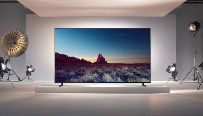 Samsung möchte 2025 neue XXL-Fernseher mit 100, 110 und 115 Zoll ankündigen.