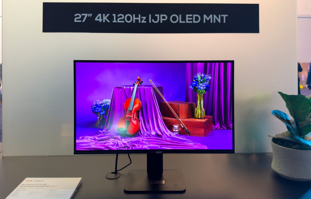 TCL will es mit seiner RGB-OLED-Technik mit WOLED und QD-OLED aufnehmen.