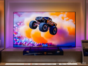 Der OLED950+ ist mit einem 4-seitigem Ambilight ausgestattet