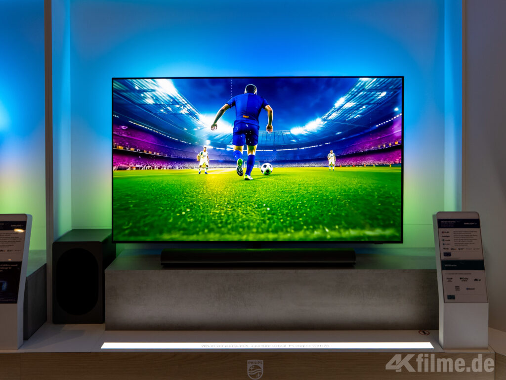 Der Philips OLED810 4K OLED TV mit 3-seitigem Ambilight und Google TV